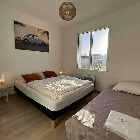 10 Personnes A 250m De La - Sdo000-143 Villa *