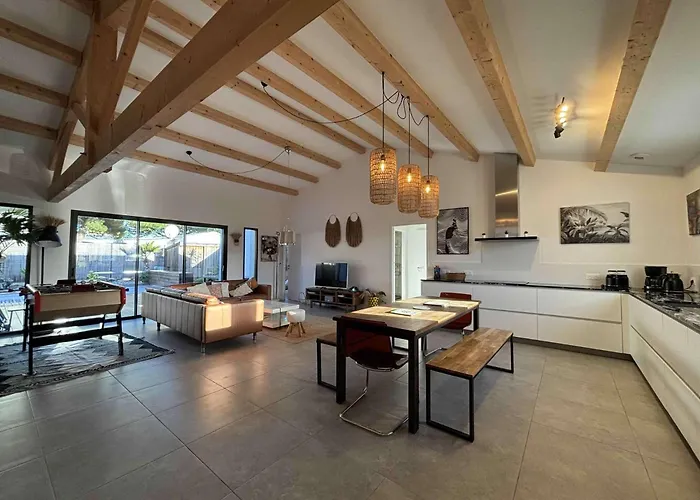 Villa 10 Personnes A 250m De La - Sdo000-143 La Micheliere