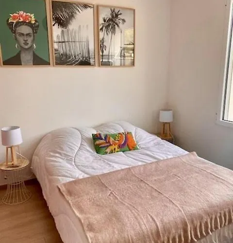 10 Personnes A 250m De La - Sdo000-143 La Micheliere