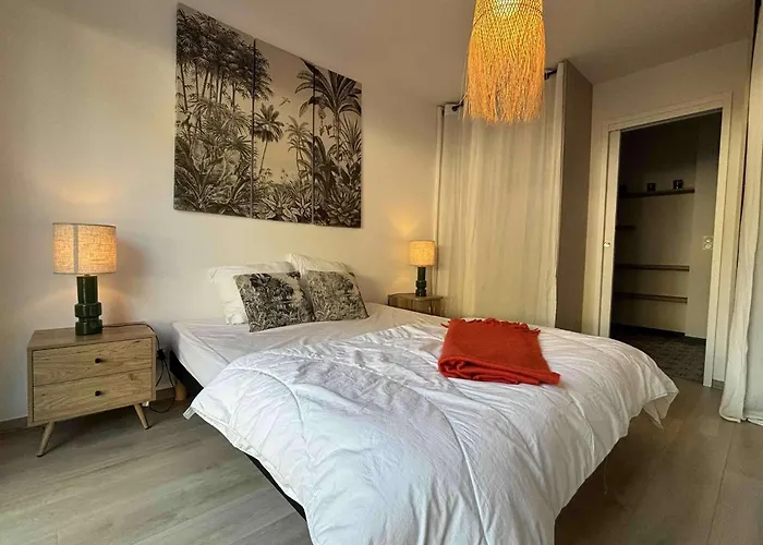 10 Personnes A 250m De La - Sdo000-143