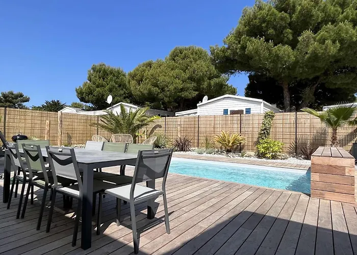 10 Personnes A 250m De La - Sdo000-143 *